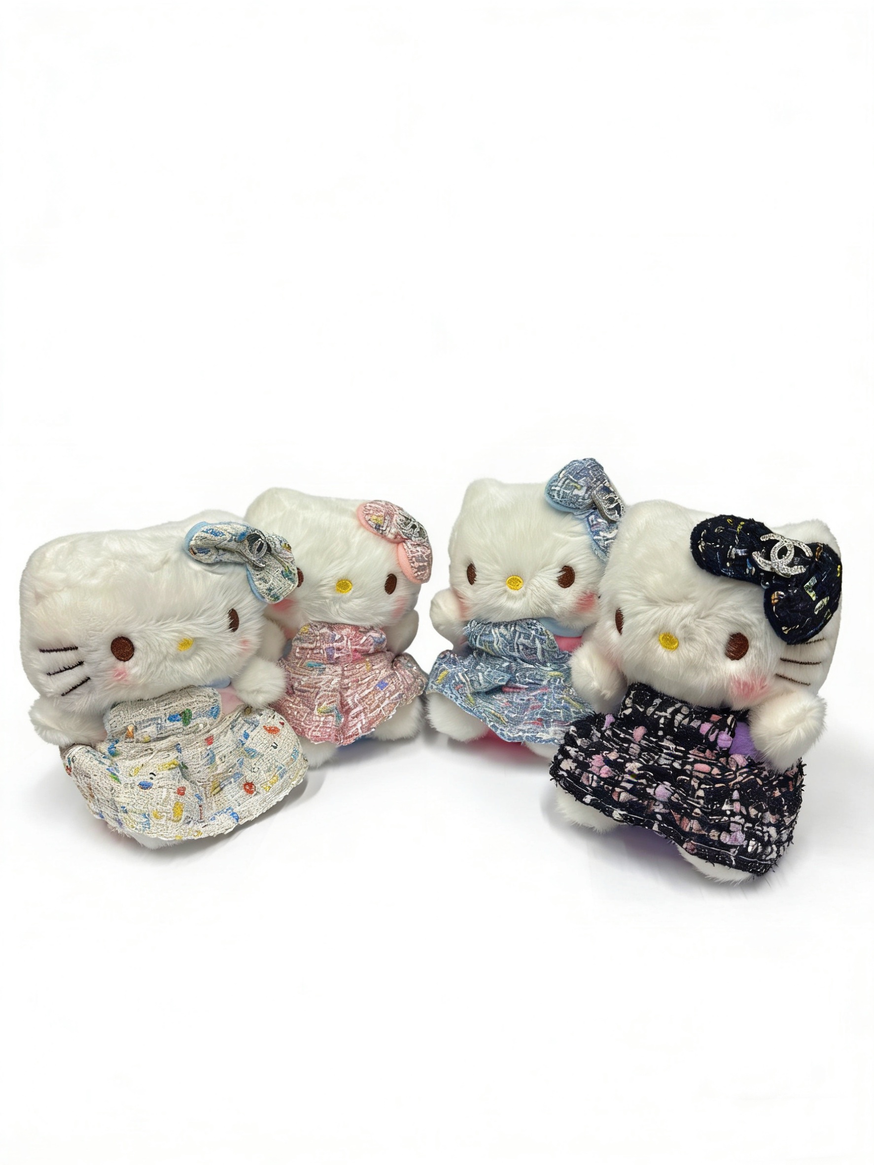 M1121 Llavero de Peluche Kitty - Image 3